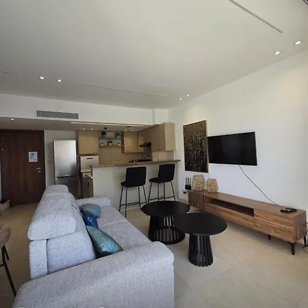 Appartamento Lazuli Beachfront Luxury *