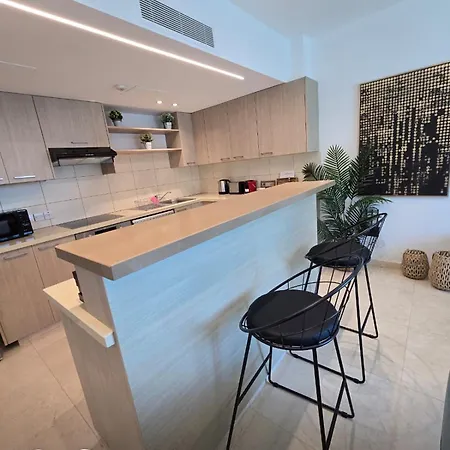 Lazuli Beachfront Luxury Larnaca