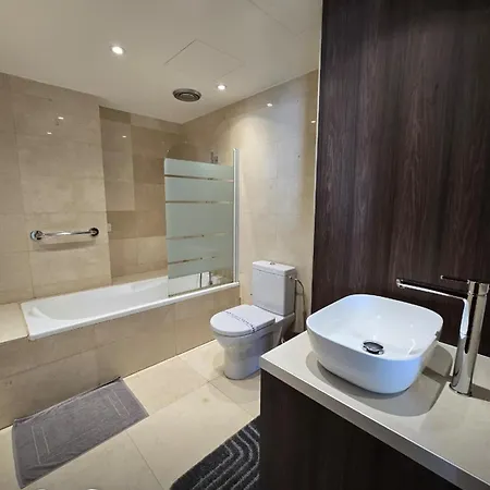 Lazuli Beachfront Luxury * Larnaca