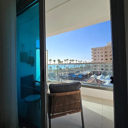 Lazuli Beachfront Luxury Larnaca
